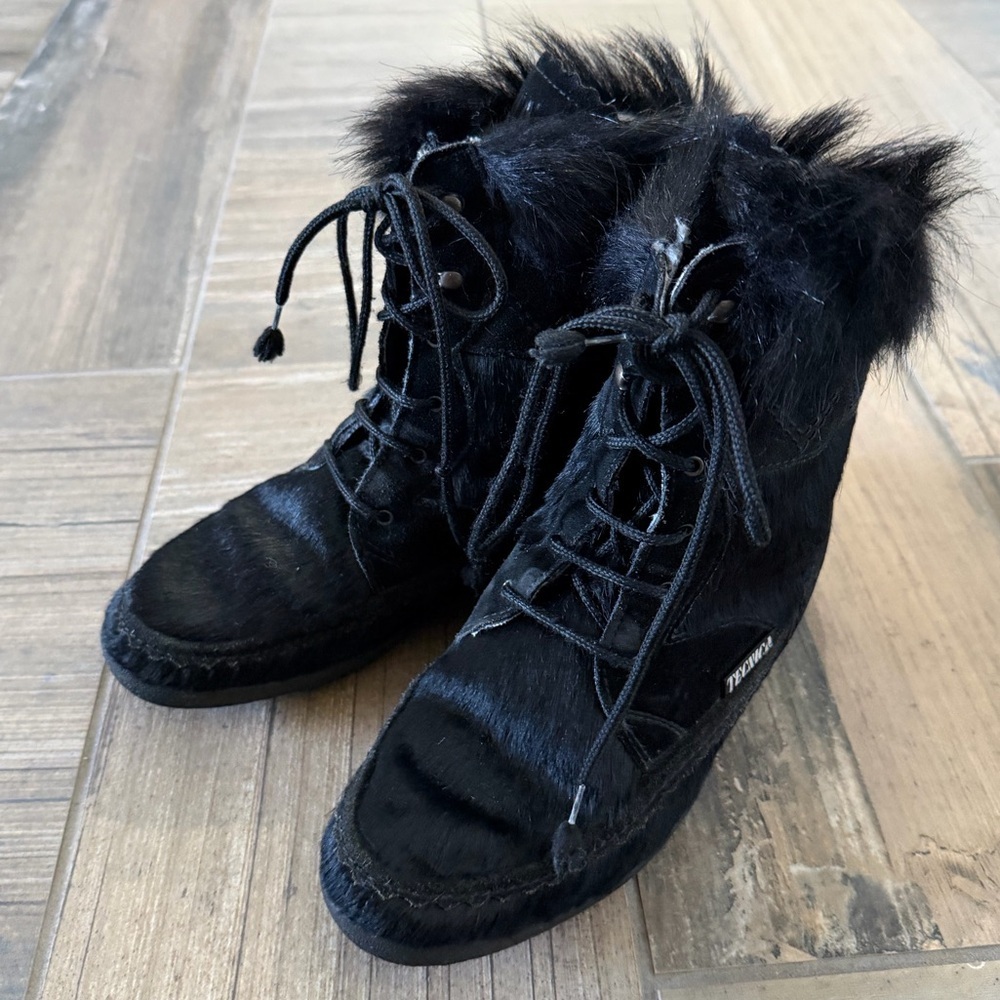Tecnica wool lined fur boot size 40